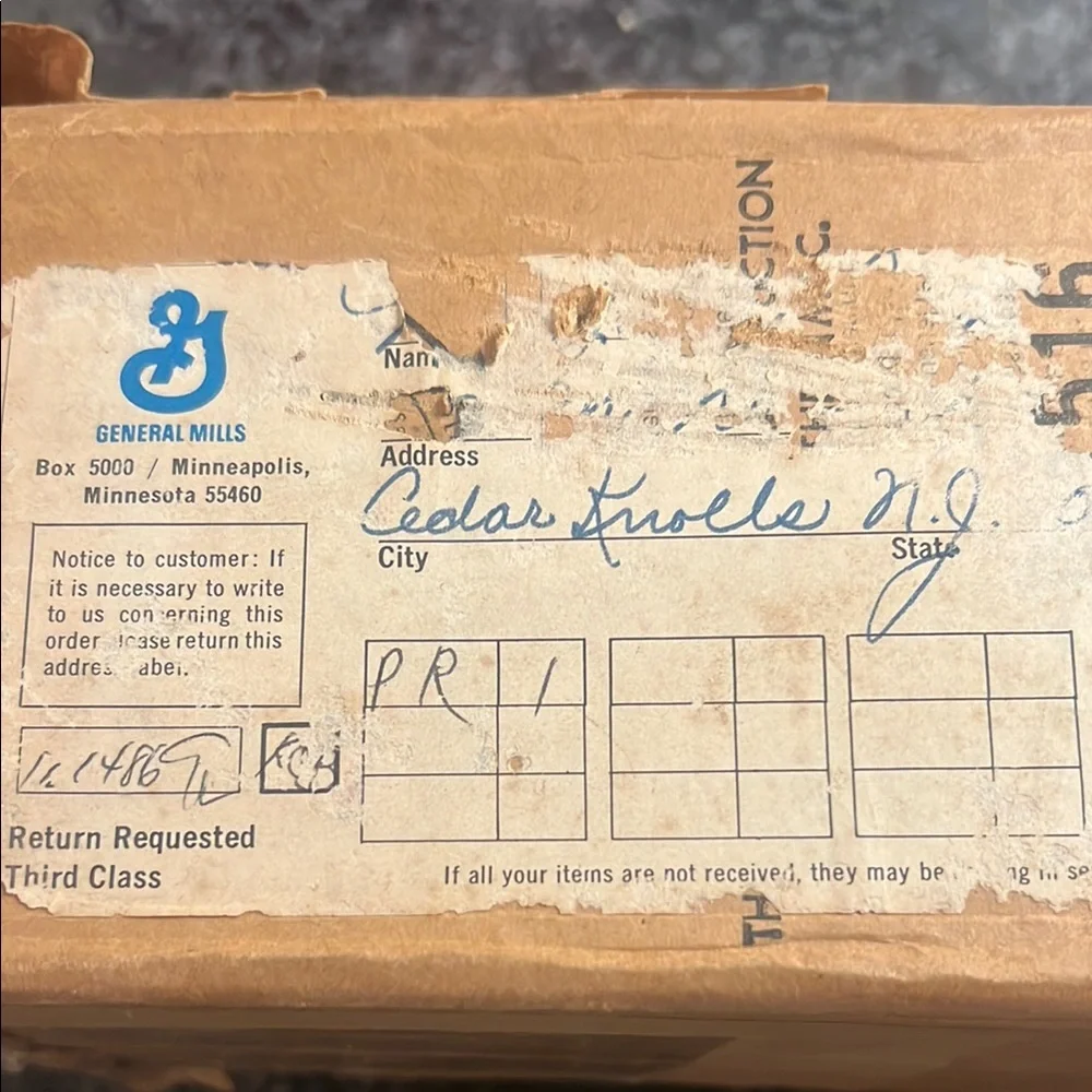 Vintage cake/cookie decorator by GENERAL MILLS. Looks to be brand new